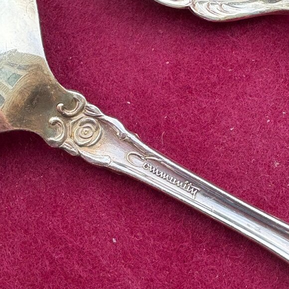 Vintage 1847 Rogers Bros Silverplate Flatware 8 Placeset & Serving Pieces With C - Picture 11 of 16